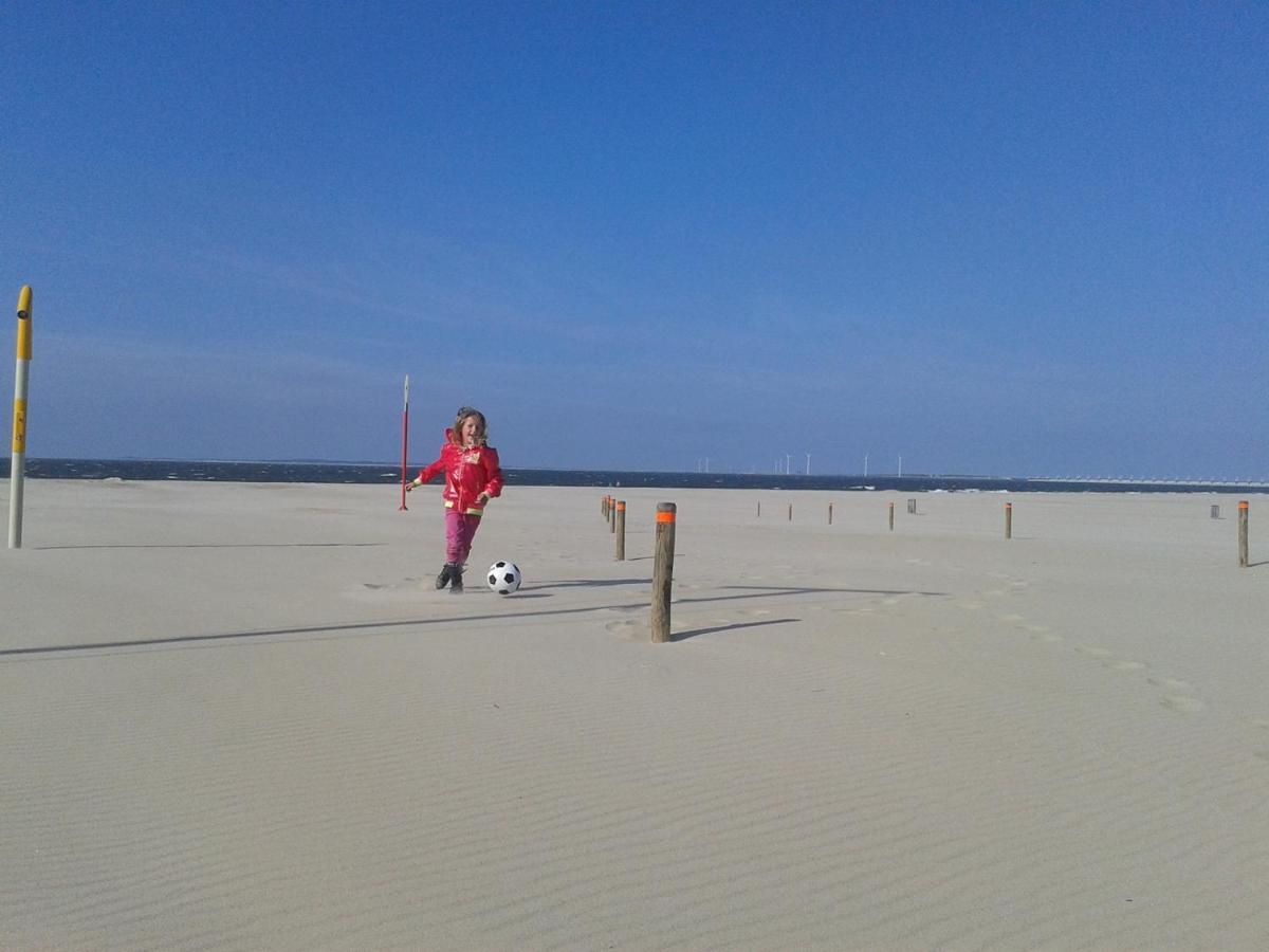 Comfortabel Vakantiehuis aan Zee én Méér ! Kamperland Extérieur photo